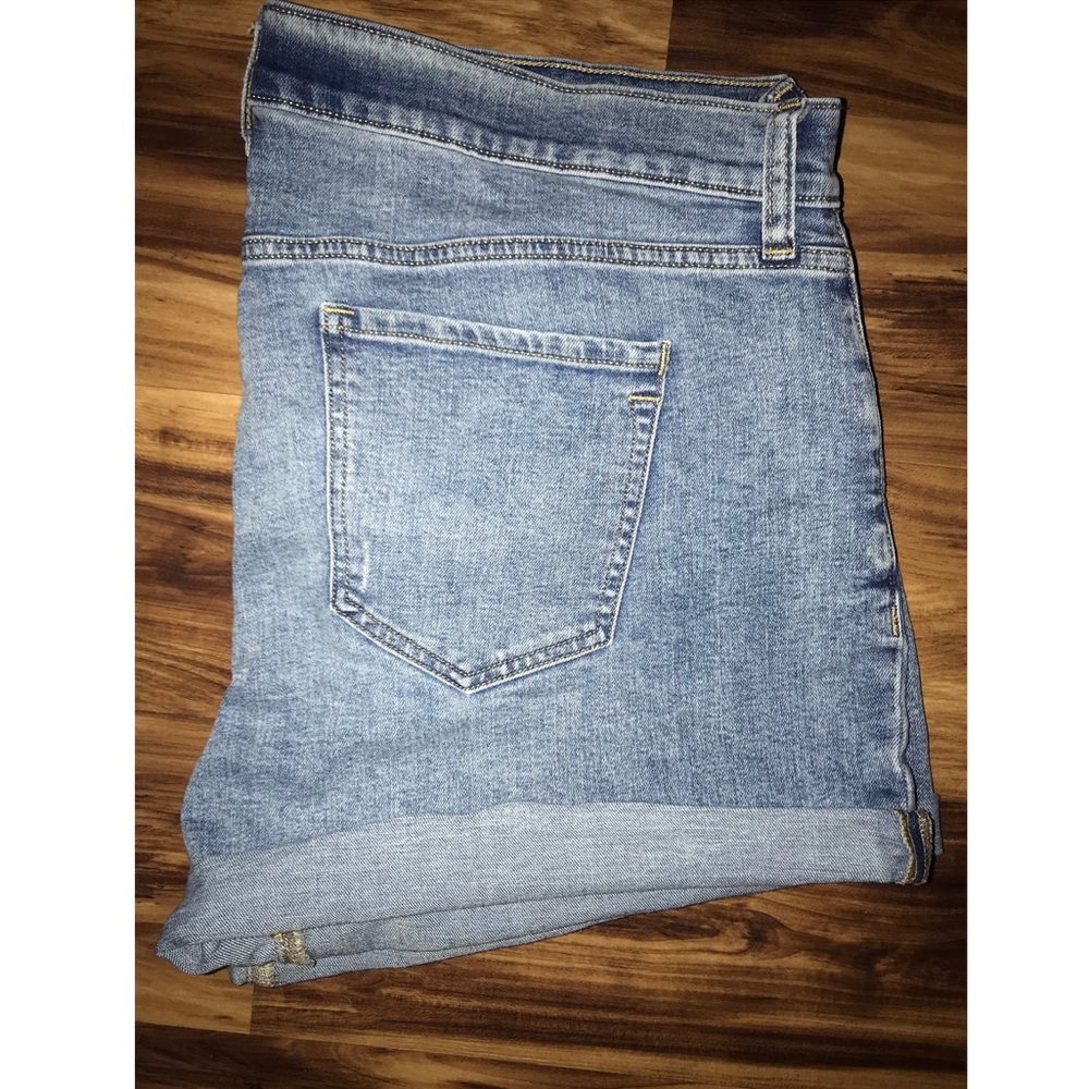 Old navy jean shorts